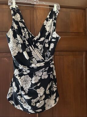 Lands' End Black and White Floral One-Piece Swimsuit